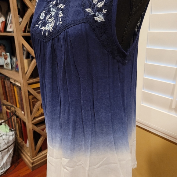 Xhilaration tunic size Medium - Picture 5 of 14